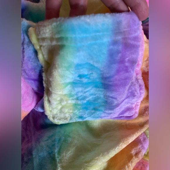 Unicorn Girls Fleece Hooded Robe - Picture 6 of 8